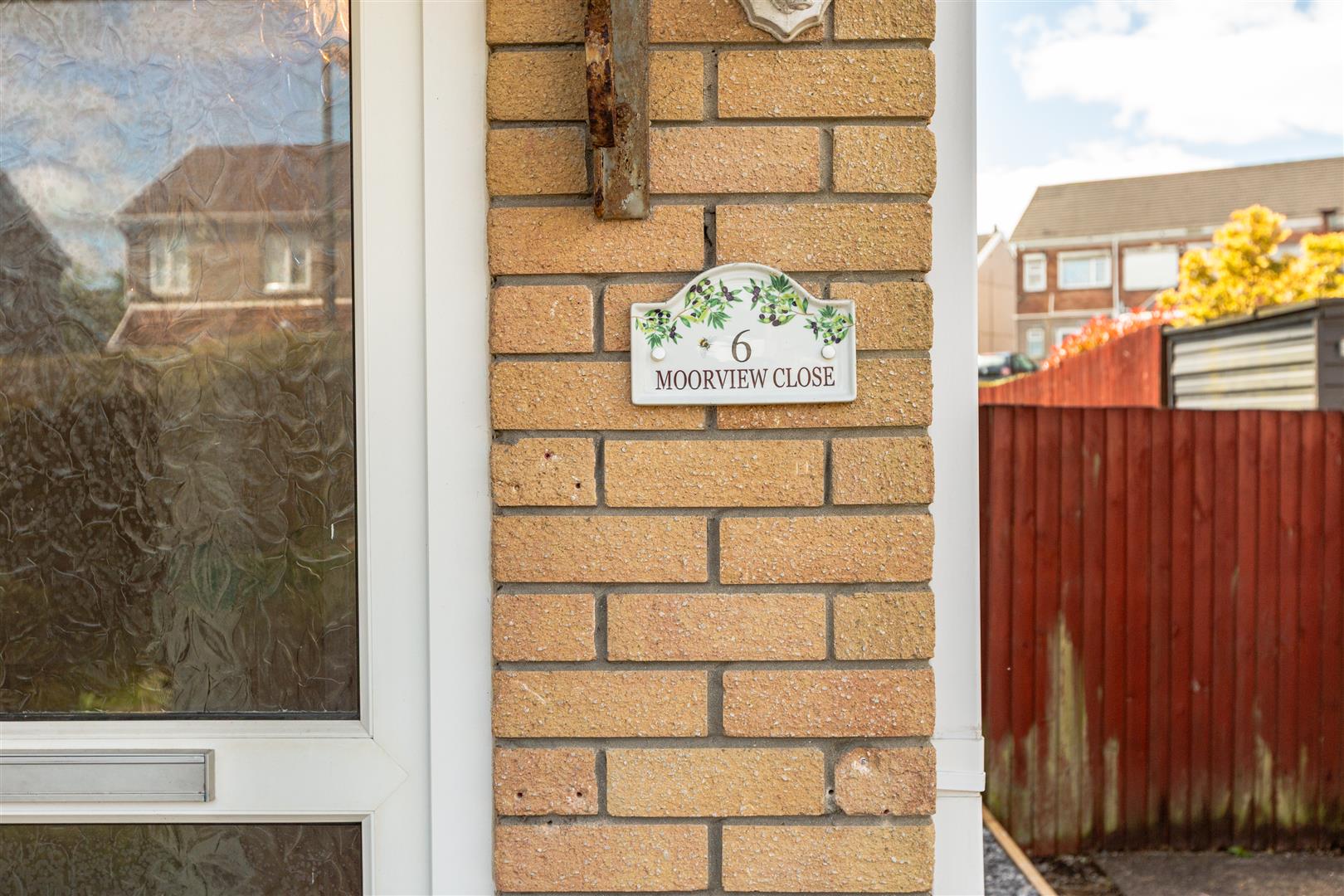 Moorview Close, Gendros, Swansea, SA5 8BZ